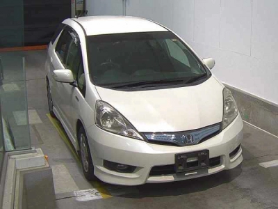 HONDA FIT SHUTTLE