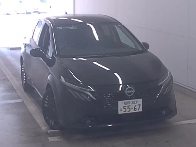 NISSAN AURA