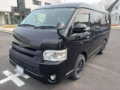 TOYOTA HIACE WAGON
