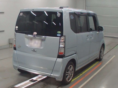 HONDA N BOX +