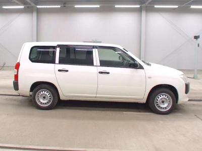 TOYOTA SUCCEED WAGON