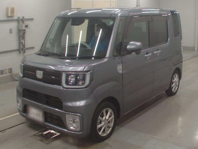 DAIHATSU WAKE