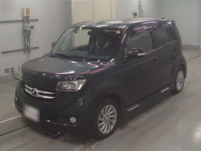 TOYOTA BB