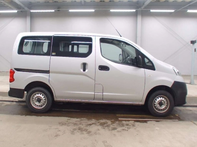 NISSAN NV200 VANETTE VAN