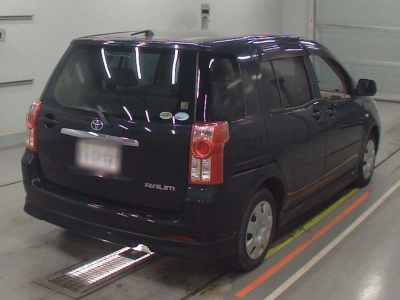 TOYOTA RAUM