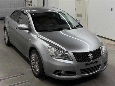 SUZUKI KIZASHI