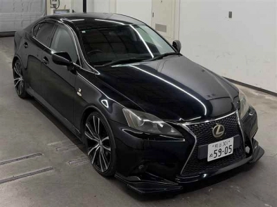 LEXUS IS
