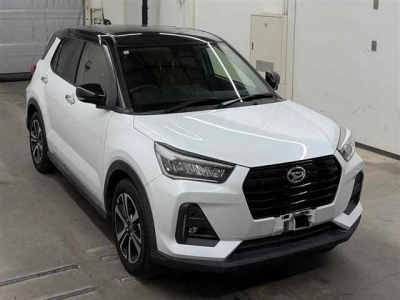 DAIHATSU ROCKY