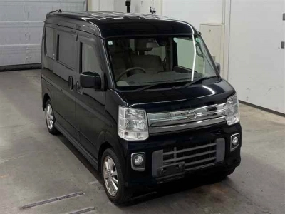 NISSAN NV100 CLIPPER RIO