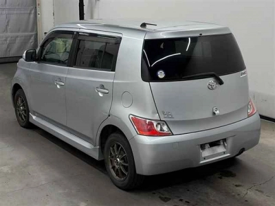 TOYOTA BB