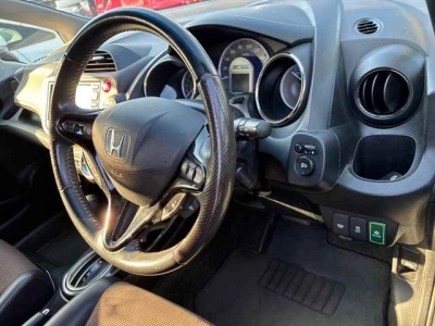 HONDA FIT SHUTTLE HYBRID