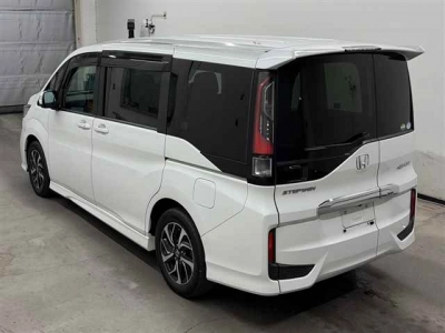 HONDA STEPWGN SPADA