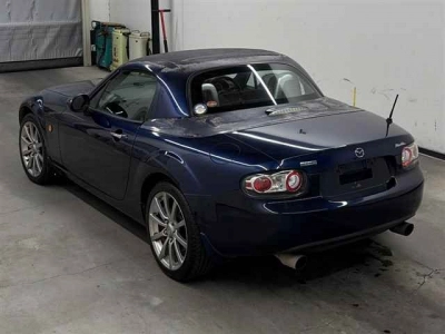 MAZDA ROADSTER