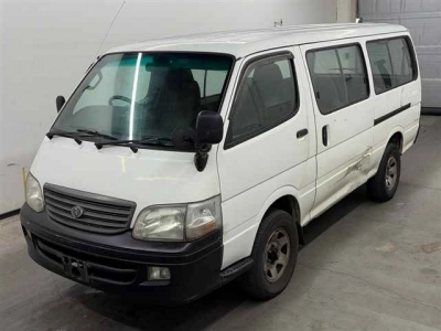 TOYOTA HIACE WAGON