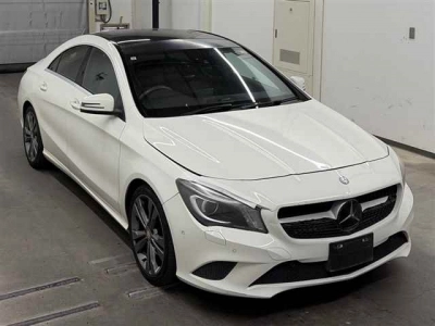 MERCEDES BENZ CLA