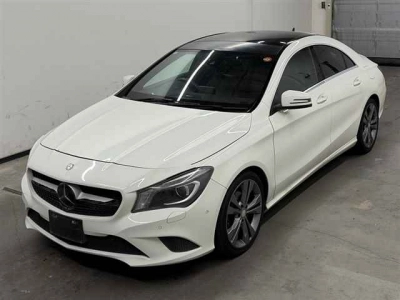 MERCEDES BENZ CLA