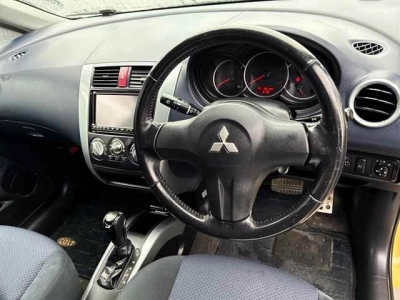 MITSUBISHI COLT PLUS