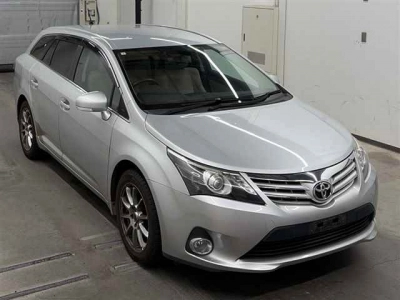 TOYOTA AVENSIS WAGON