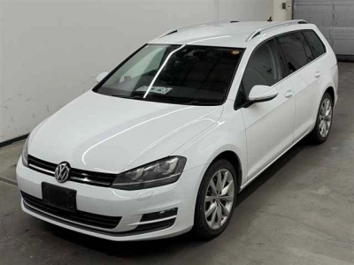 VOLKSWAGEN GOLF VARIANT
