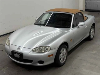 MAZDA ROADSTER