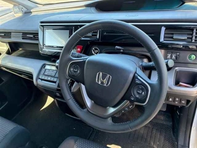 HONDA STEPWGN SPADA