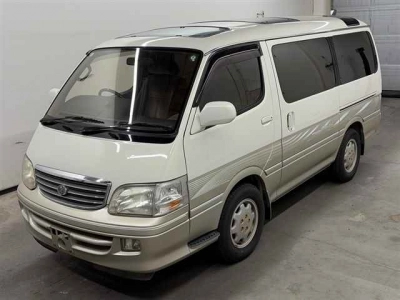 TOYOTA HIACE WAGON