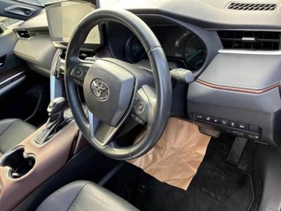 TOYOTA HARRIER HYBRID