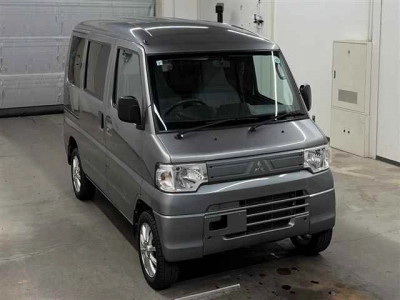 MITSUBISHI MINICAB EV
