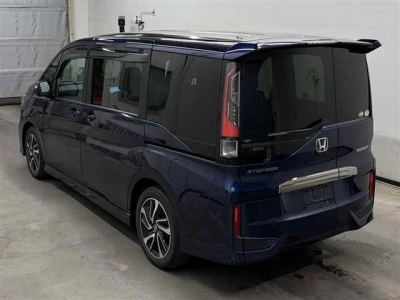 HONDA STEPWGN SPADA
