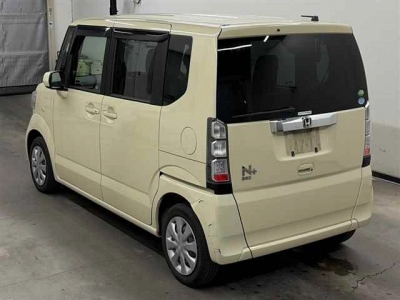 HONDA N BOX +
