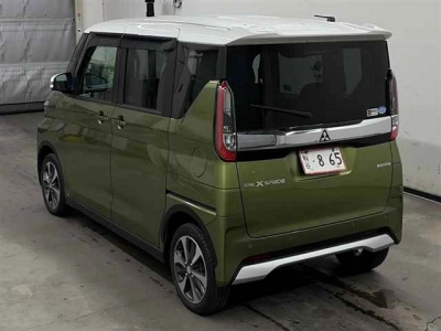 MITSUBISHI EK X SPACE