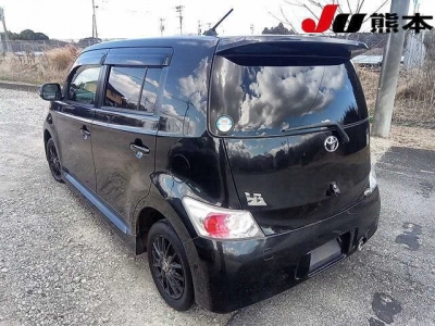 TOYOTA BB