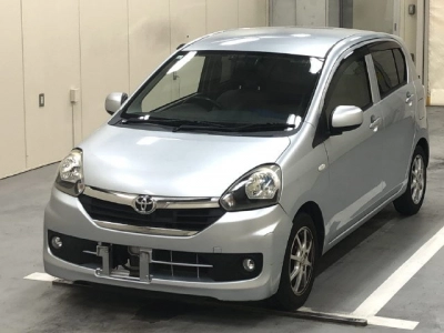 TOYOTA PIXIS EPOCH