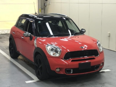 MINI MINI CROSSOVER