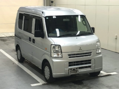 MITSUBISHI MINICAB