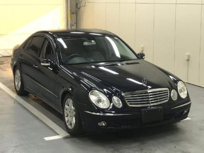 MERCEDES BENZ E CLASS
