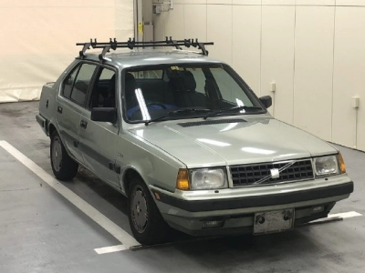 VOLVO 360