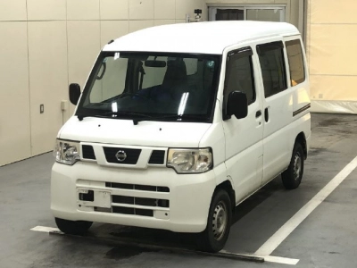 NISSAN NV100 CLIPPER
