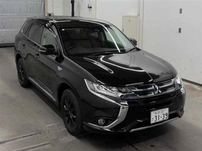 MITSUBISHI OUTLANDER PHEV