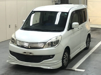 MITSUBISHI DELICA D:2