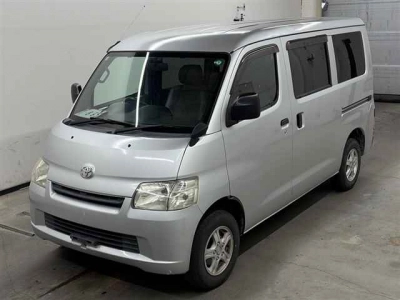 TOYOTA LITE ACE VAN
