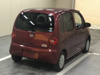 DAIHATSU MOVE LATTE