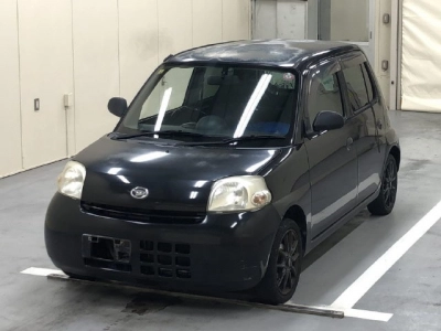 DAIHATSU ESSE