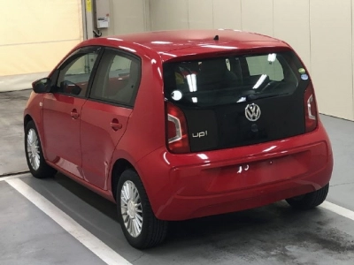 VOLKSWAGEN UP!