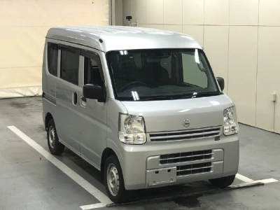 NISSAN CLIPPER