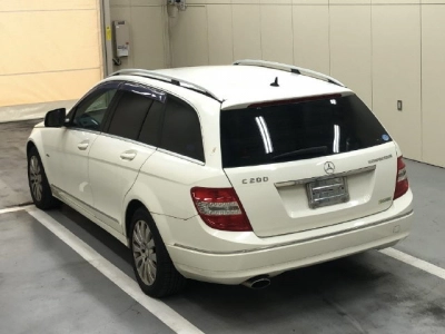 MERCEDES BENZ C CLASS