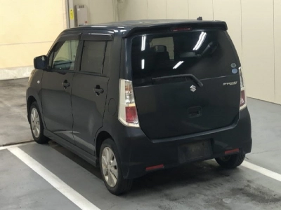 SUZUKI WAGON R STINGRAY