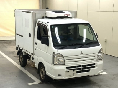 MITSUBISHI MINICAB