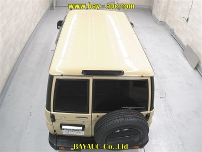 TOYOTA LAND CRUISER 70