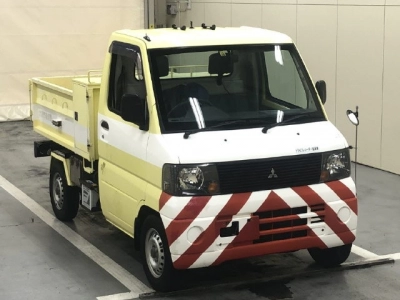 MITSUBISHI MINICAB